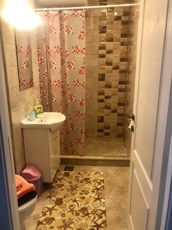 Apartament Adina مامايا المظهر الخارجي الصورة
