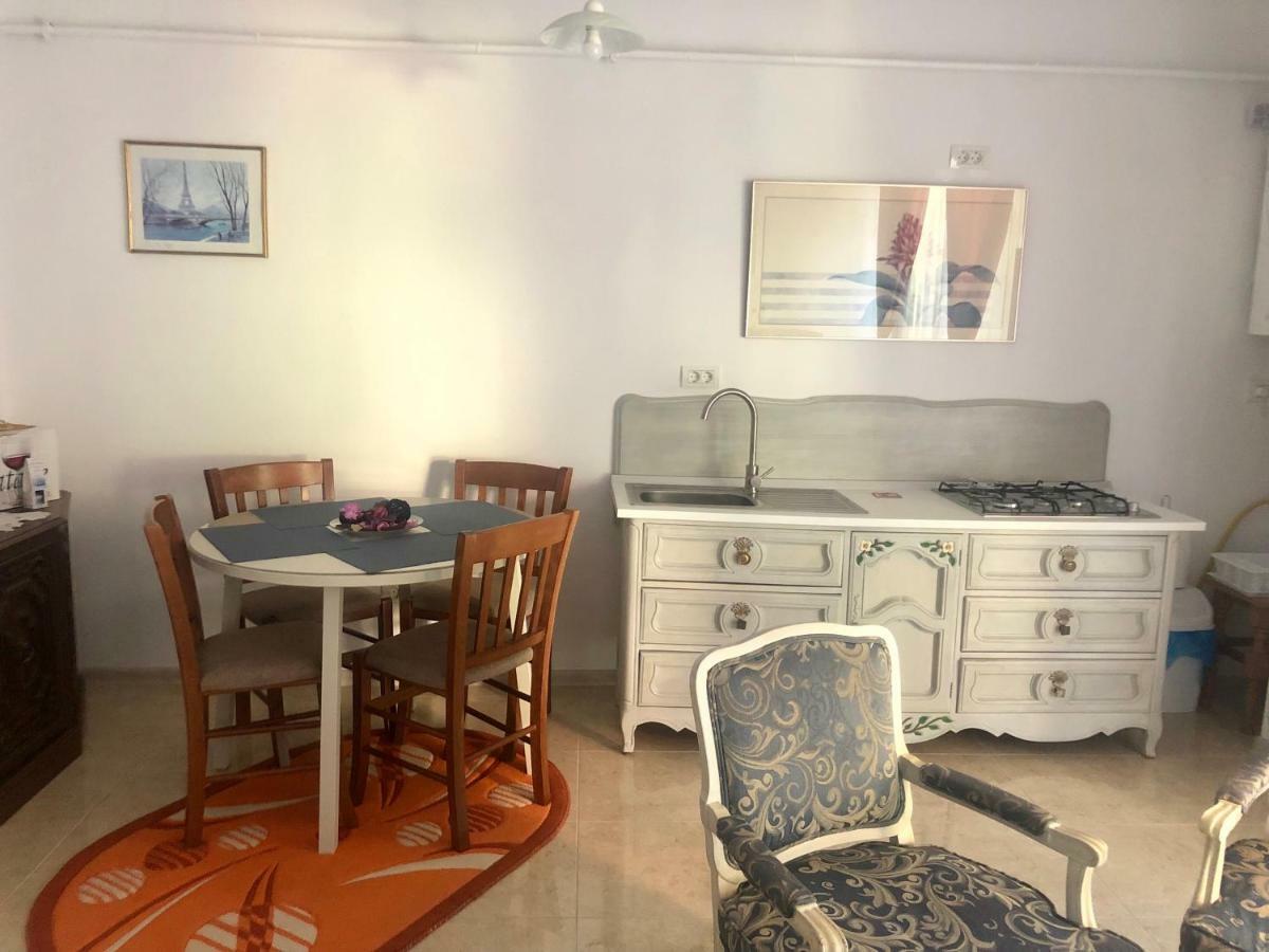 Apartament Adina مامايا المظهر الخارجي الصورة